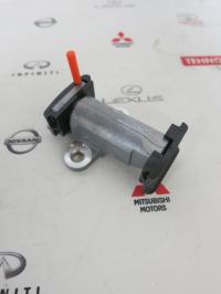 гидронатяжитель цепи распредвала 3UR-FE. 1UR-FE TOYOTA - запчасть для MITSUBISHI L-200 VI (23-н.в.)