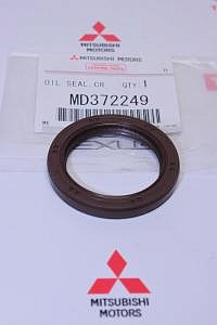Запчасть: сальник коленвала FR KH9W. V97W. V87W. V75W. V73W MITSUBISHI